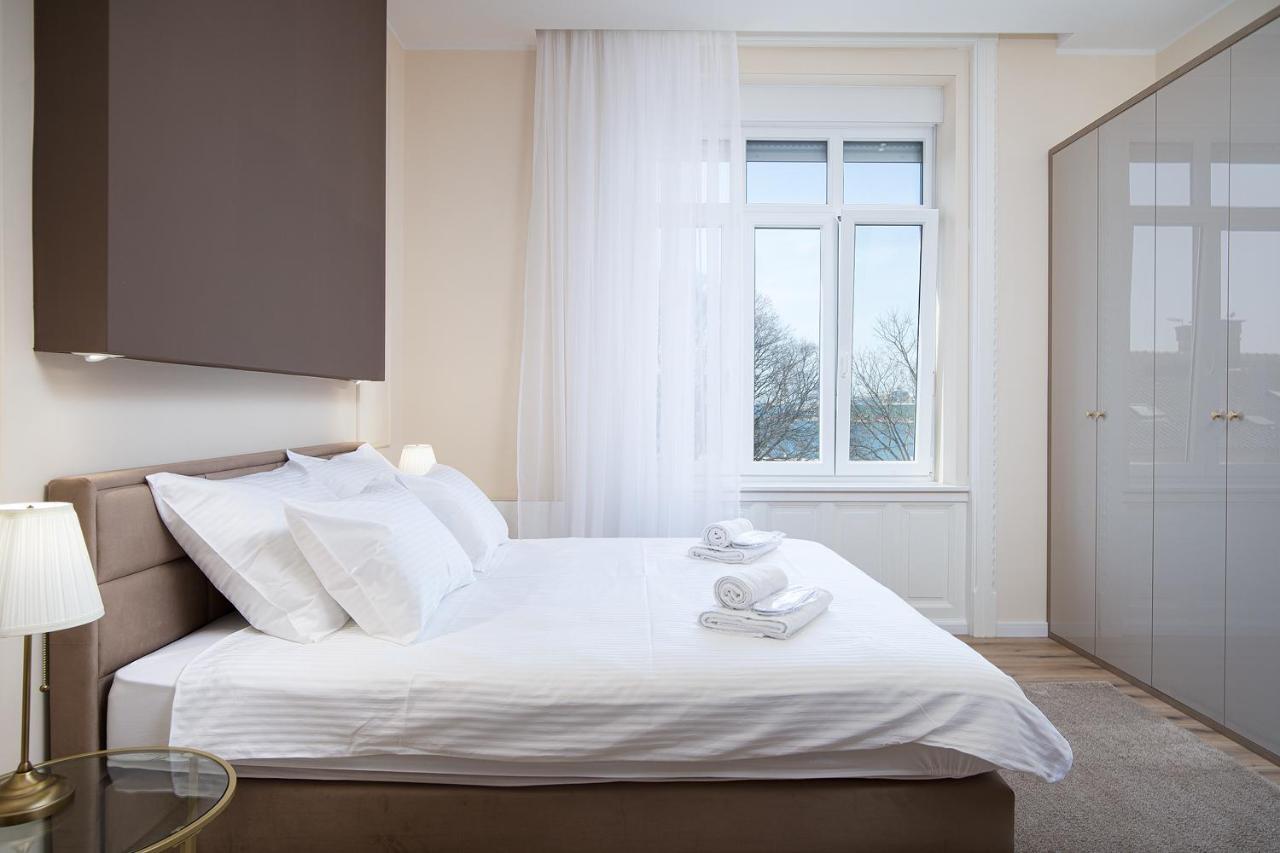 Ferienwohnung Grand Munz Pula Exterior foto